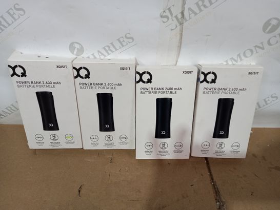 LOT OF 4 ASSORTED XQISIT POWER BANKS 2.600MAH