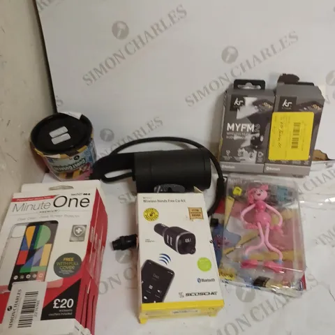 BOX OF 10 ASSORTED HOUSEHOLD AND ELECTRICAL PRODUCTS TO INCLUDE MINUTE ONE PHONE CASES, WIRELESS HANDS FREE CAR KIT, SPOT LIGHT ETC 