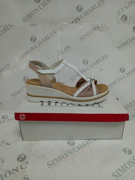 BOXED RIEKER ANTISTRESS CUT DETAIL SANDAL - SIZE 7 