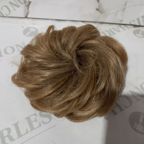 EASILOCKS HD FIBRE ELASTICATED SCRUNCHIE SAND AND VANILLA 