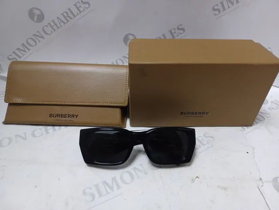 BOXED BURBERRY SUNGLASSES