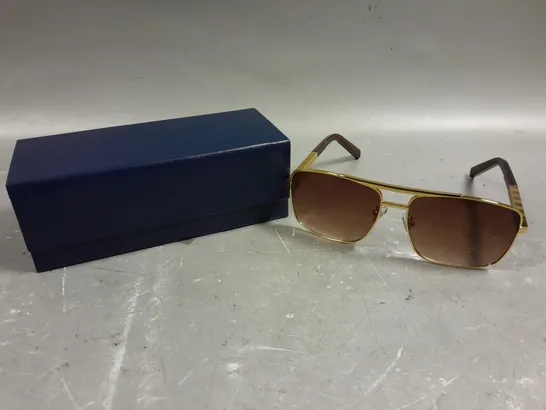 LOUIS VUITTON Z0259U GOLD EFFECT FRAMED SUNGLASSES 