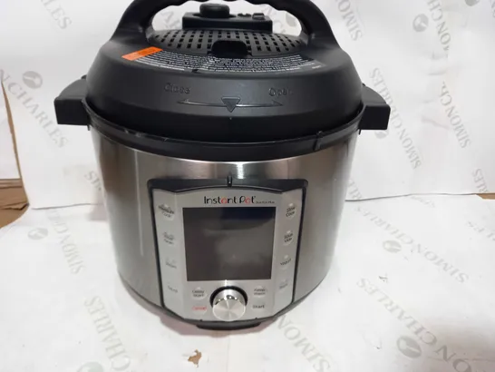 INSTANT POT DUO EVO PLUS ELECTRIC PRESSURE COOKER