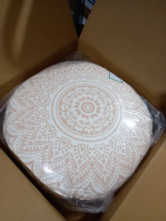 BOXED BRAND NEW GARDEN REFLECTIONS OUTDOOR MANDALA FLOOR CUSHION - TAUPE (1 BOX)