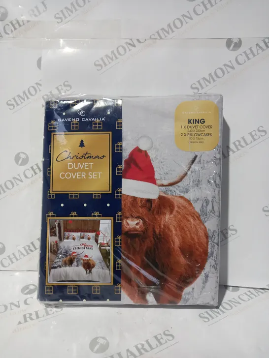 GAVENO CAVAILIA CHRISTMAS DUVET COVER IN WINTER HIGHLAND COW DESIGN - KING SIZE