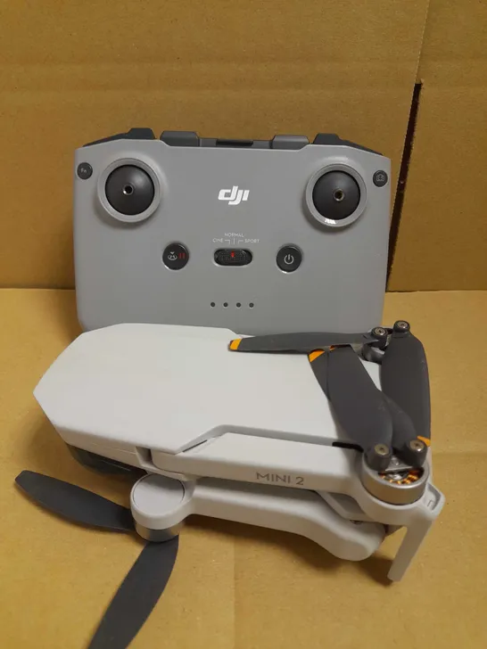 DJI MINI 2 ULTRALIGHT AND FOLDABLE DRONE QUADCOPTER