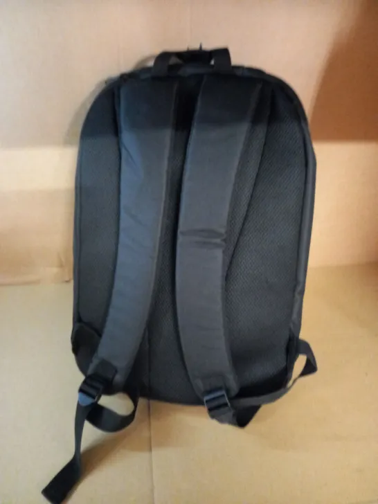 TARGUS INTELLECT 16L 39.6CM LAPTOP BACKPACK