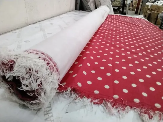 ROLL OF RED DOTTED LINEN 