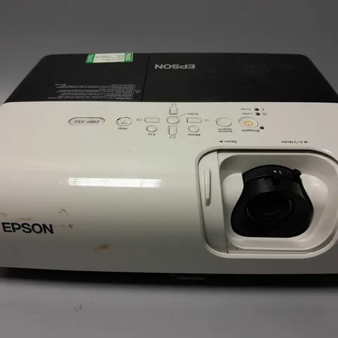 EPSON EMP-X52 LCD PROJECTOR