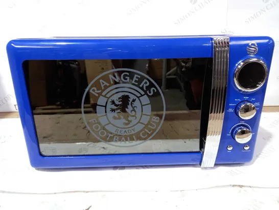 SWAN 800W MICROWAVE - RANGERS FOOTBALL CLUB EDITION