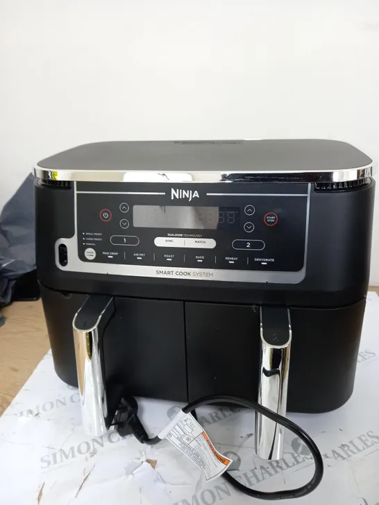 BOXED NINJA FOODI MAX 9.5L DUAL ZONE AIRFRYER AF451UK - MISSING PARTS