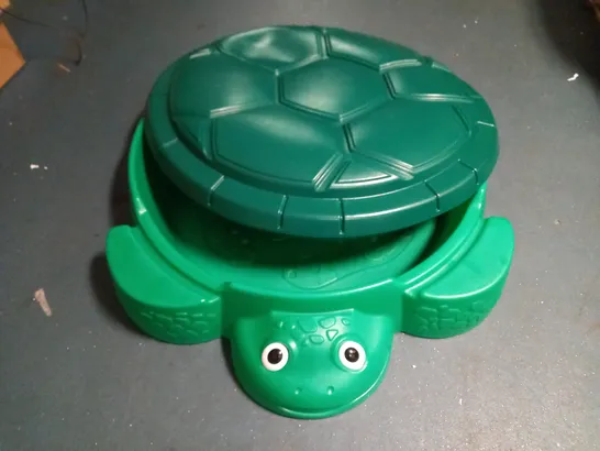 BOXED LITTLE TIKES TURTLE SANDBOX - COLLETION ONLY RRP £49