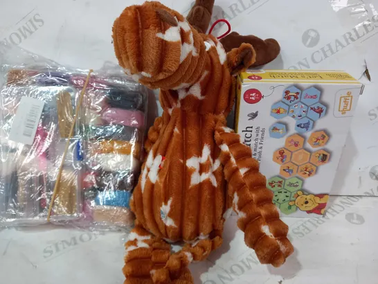 BOX OF APPROXIMATELY 10 ASSORTED TOYS AND GAMES TO INCLUDE TRIMITS NEEDLE FELTING KIT, WINNIE THE POOH LET'S MATCH, PLUSH TOY W. STAR PATTERN, ETC