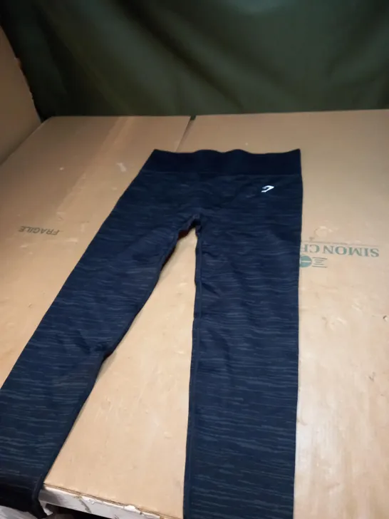 BLACK GYMSHARK LEGGINGS SIZE M 