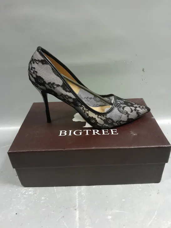 BOXED PAIR OF BIG TREE LACE HIGH HEEL SHOES - 5