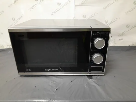 BOXED MORPHY RICHARDS MICROWAVE OVEN SILVER 800W - COLLECTION ONLY