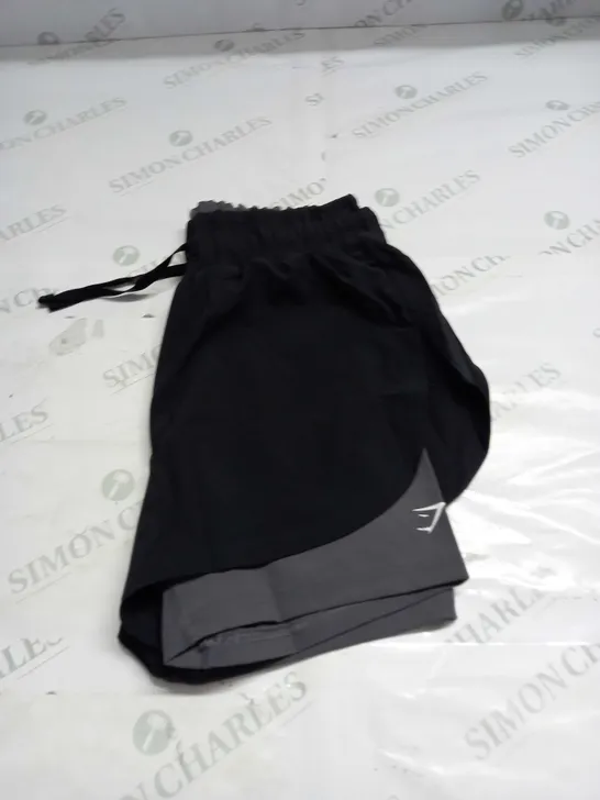 GYMSHARK SEAMLESS SHORTS SIZE S