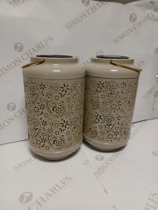 GARDEN REFLECTIONS SET OF 2 PATTERNED SOLAR LANTERNS, PAISLEY