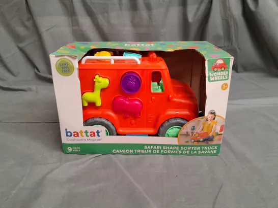 BATTAT SAFARI SHAPE SORTER TRUCK 