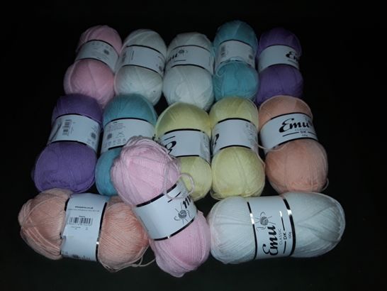 LOT OF 13 ASSORTED EMU CLASSIC DK 100G YARNS IN VARIOUS COLOURS