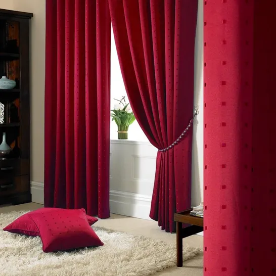 HADLEY MADISON PENCIL PLEAT CURTAIN