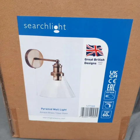 BRAND NEW BOXED SEARCHLIGHT PYRAMID WALL LIGHT ANTIQUE BRASS/CLEAR GLASS 