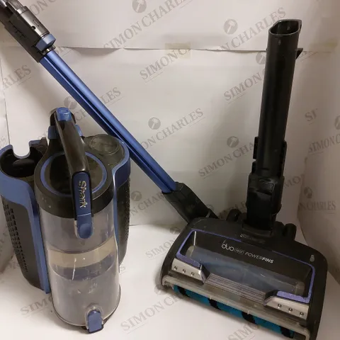 SHARK ICZ300UKT CORDLESS PET HOOVER