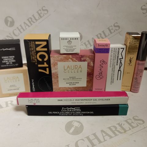 LOT OF APPROXIMATELY 11 DESIGNER MAKE UP ITEMS, TO INCLUDE LAURA GELLER, MAC, YVES SAINT LAURENT, ETC