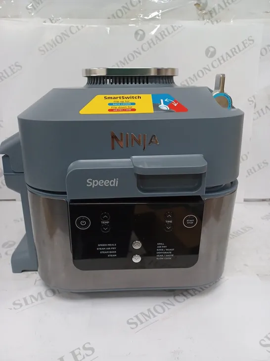 BOXED NINJA SPEEDI 10-IN-1 5.7L RAPID-COOKER & AIR FRYER ON400UK