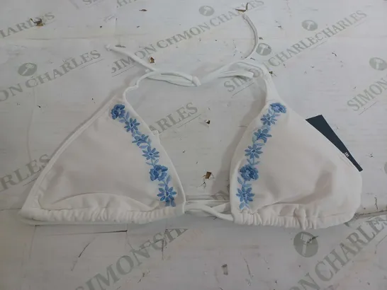 HOLLISTER WHITE SWIMWEAR BRA - MEDIUM