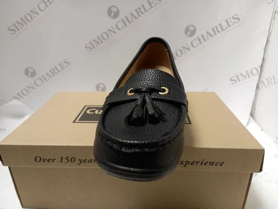 BOXED CUSHION WALK TASSLE LOAFERS, BLACK - SIZE 7