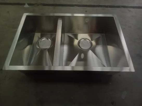 STAINLESS STEEL KITCHEN SINK + DRAINER