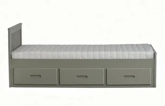 BOXED SOLID WOOD MISSION BED GREY // SIZE: SINGLE (2 BOXES)