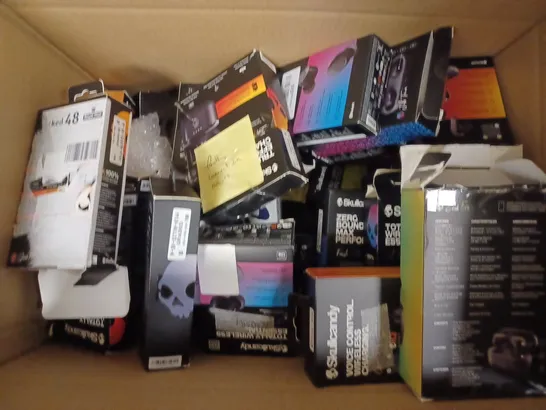 BOX OF APPROX 30 ASSORTED SKULLCANDY EARPHONES TO INCLUDE - PUSH ULTRA - INDY ANC - INDY EVO ECT