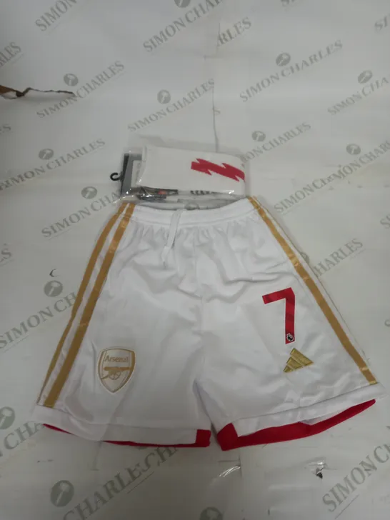 ARSENAL FC HOME KIT WITH SAKA 7 SIZE 20