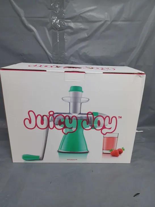 APPROXIMATELY 8 JUICY JOY JUICE AND ICE CREAM MACHINE WITH HANDLE 