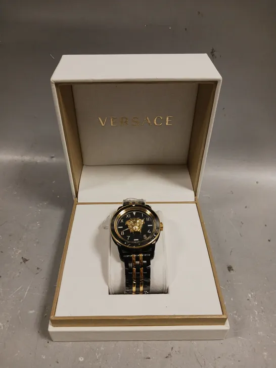 VERSACE 3D MEDUSA DIAL LINK WATCH 