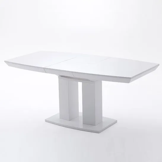 BOXED GENISIMO SMALL HIGH GLOSS EXTENDING DINING TABLE IN WHITE (1 BOX)