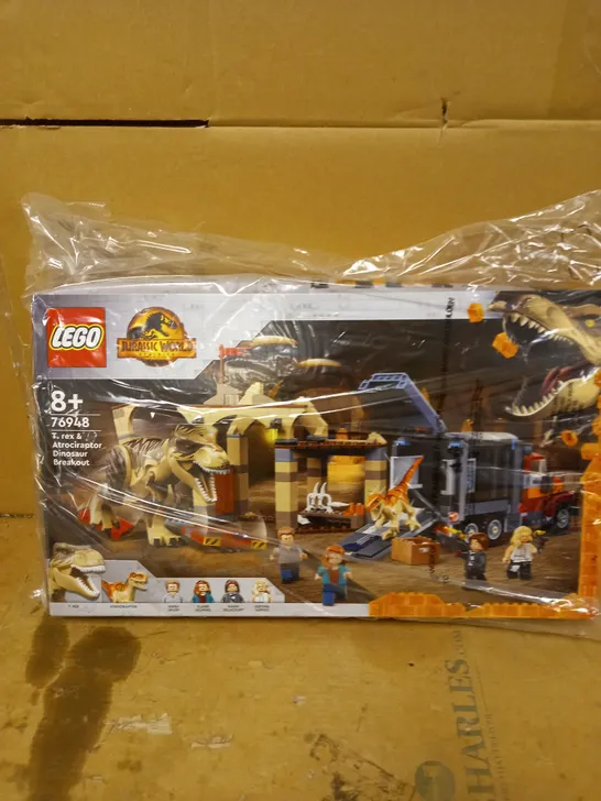LEGO JURASSIC WORLD T. REX & ATROCIRAPTOR TOY 76948 RRP £69.99