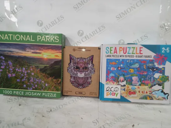 BOX OF APPROXIMATELY 20 ASSORTED TOYS AND GAMES TO INCLUDE SEA PUZZLE, CURIOUS CAT PUZZLE, NATIONAL PARKS PUZZLE, ETC