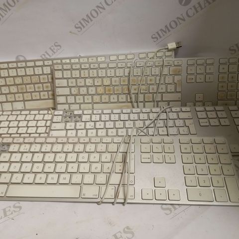 LOT OF 5 APPLE WIRED KEYBOARDS