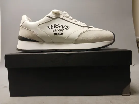 BOXED PAIR OF VERSACE NEW LOGO SNEAKERS IN WHITE UK SIZE 9