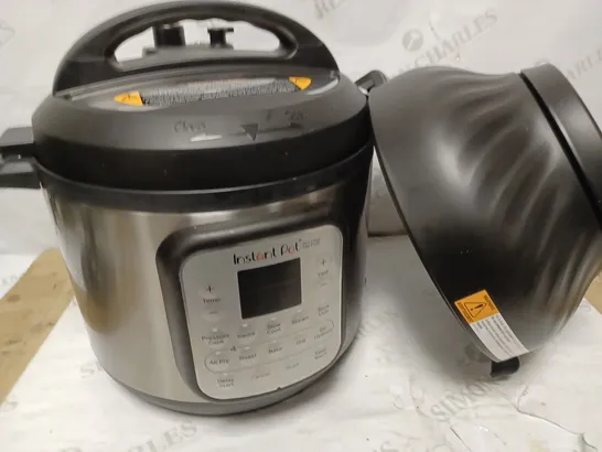 INSTANT POT DUO CRISP AIR FRYER MULTICOOKER