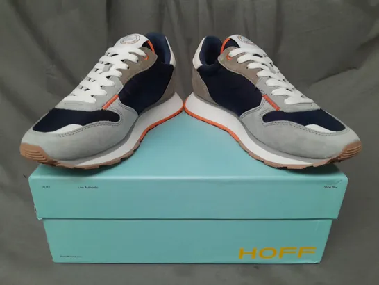 BOXED PAIR OF HOFF DELOS TRAINERS IN GREY/NAVY UK SIZE 7