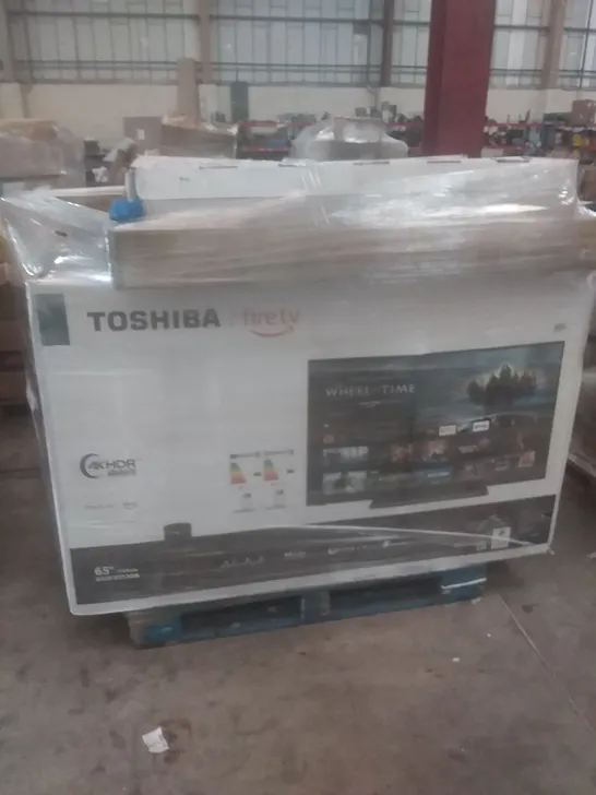 PALLET OF APPROXIMATELY 8 ASSORTED TELEVISIONS INCLUDING