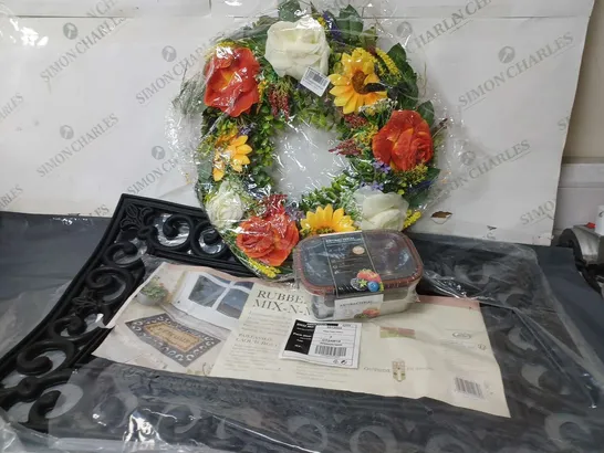 APPROXIMATELY 15 ASSORTED HOUSEHOLD ITEMS TO INCLUDE FLORAL REEF, ANTIBACTERIAL FOOD PRESERVATION BOX, RUBBER FRAME WELCOME MAT, ETC - COLLECTION ONLY