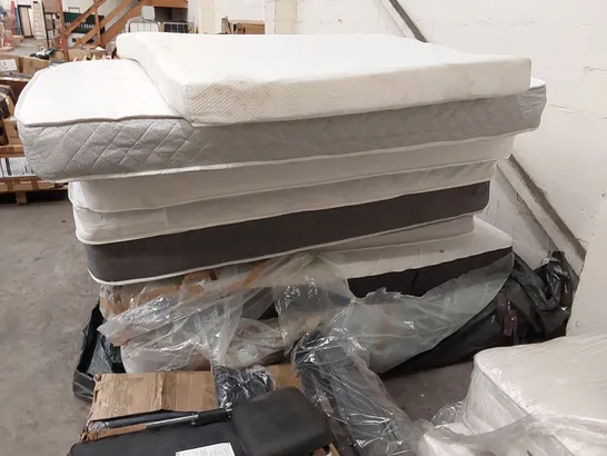 PALLET OF APPROXIMATELY 8X ASSORTED MATTRESSES