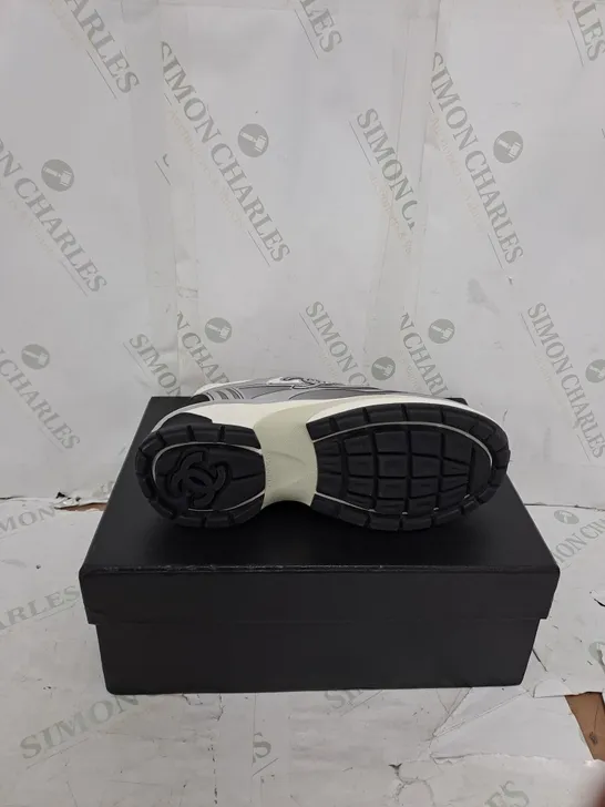 BOXED PAIR OF CHANEL SHOES IN WHITE/BLACK/METALLIC SILVER EU SIZE 39