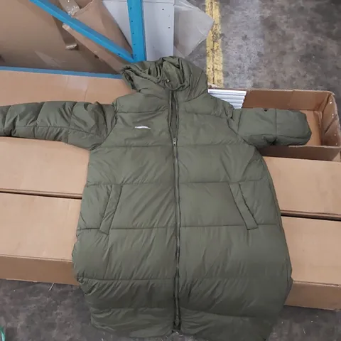 BOX OF APPROXIMATELY 14 ITEMS INCLUDING US POLO LONG GREEN COAT