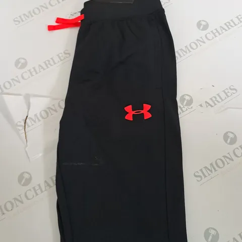 UNDER ARMOUR TRACKSUIT BOTTOMS SIZE M
